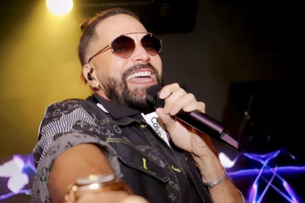 latino-cancela-show-no-sao-joao-de-caruaru-e-cita-“questoes-politicas”