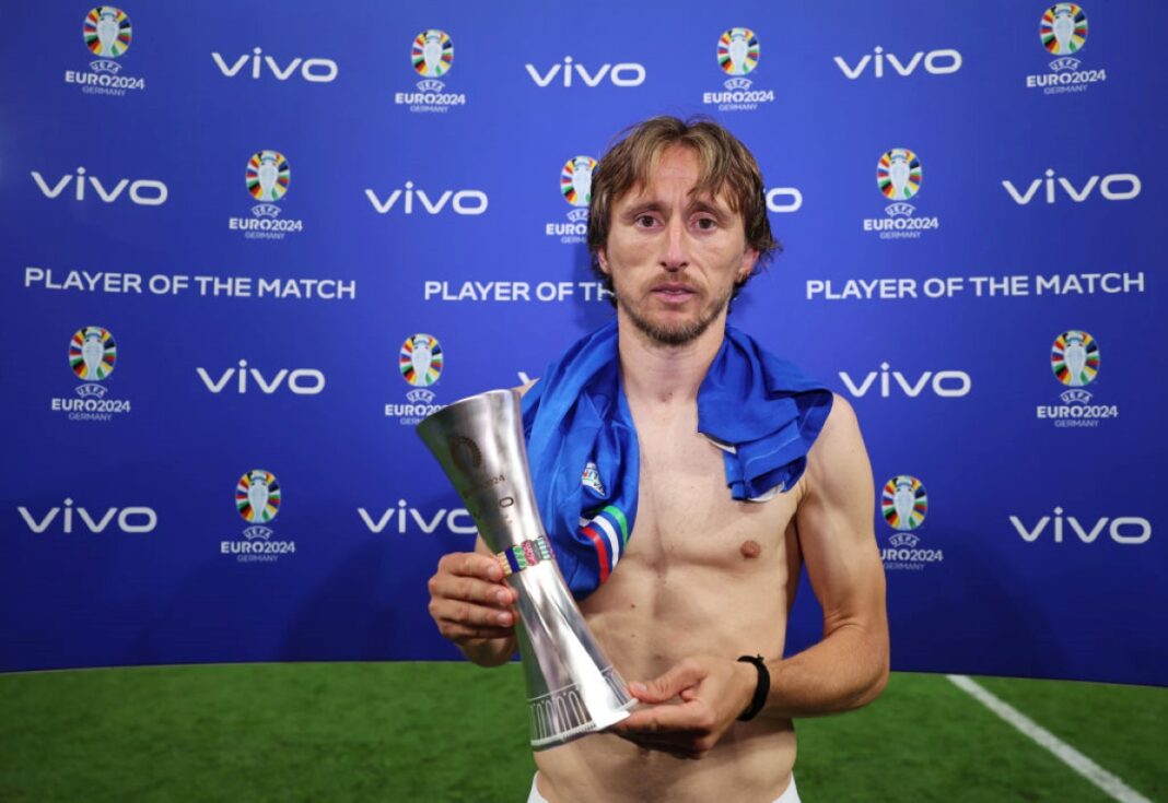 modric-se-torna-jogador-mais-velho-a-marcar-um-gol-na-eurocopa