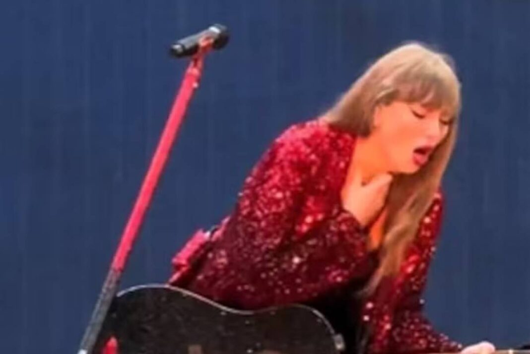video:-taylor-swift-se-engasga-com-inseto-durante-show