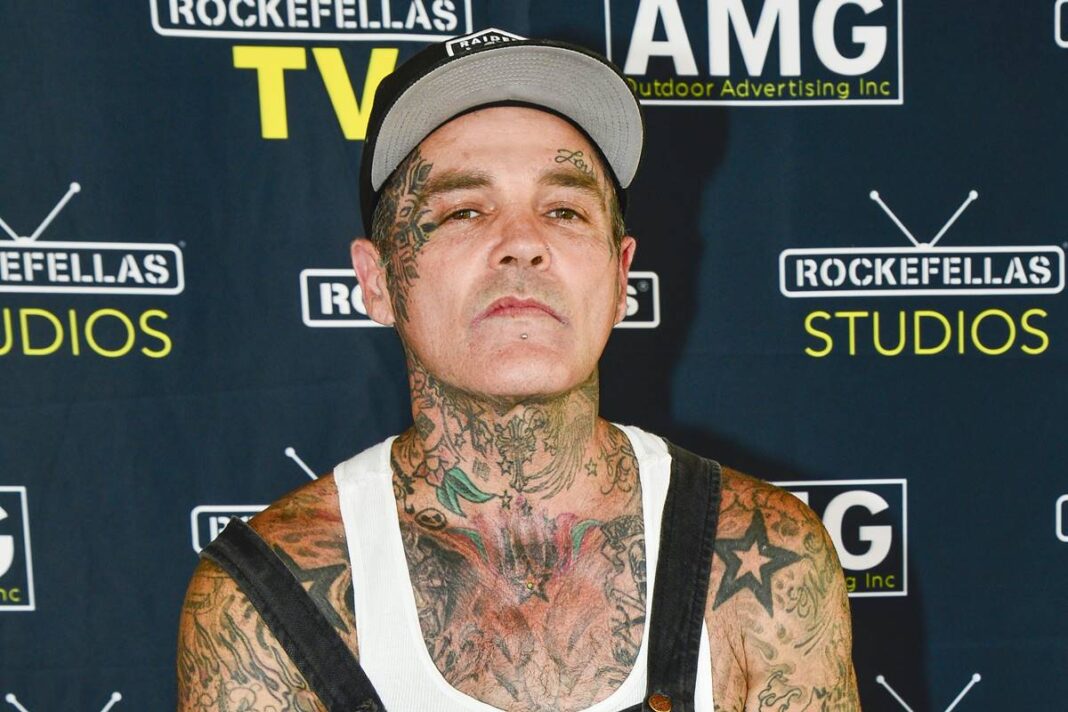 shifty-shellshock,-vocalista-da-banda-crazy-town,-e-encontrado-morto