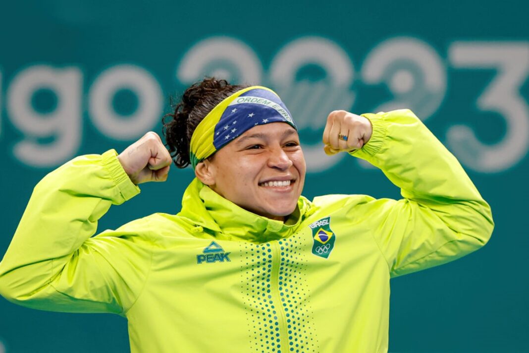 bia-ferreira-busca-ouro-inedito-para-o-boxe-feminino-em-paris-2024
