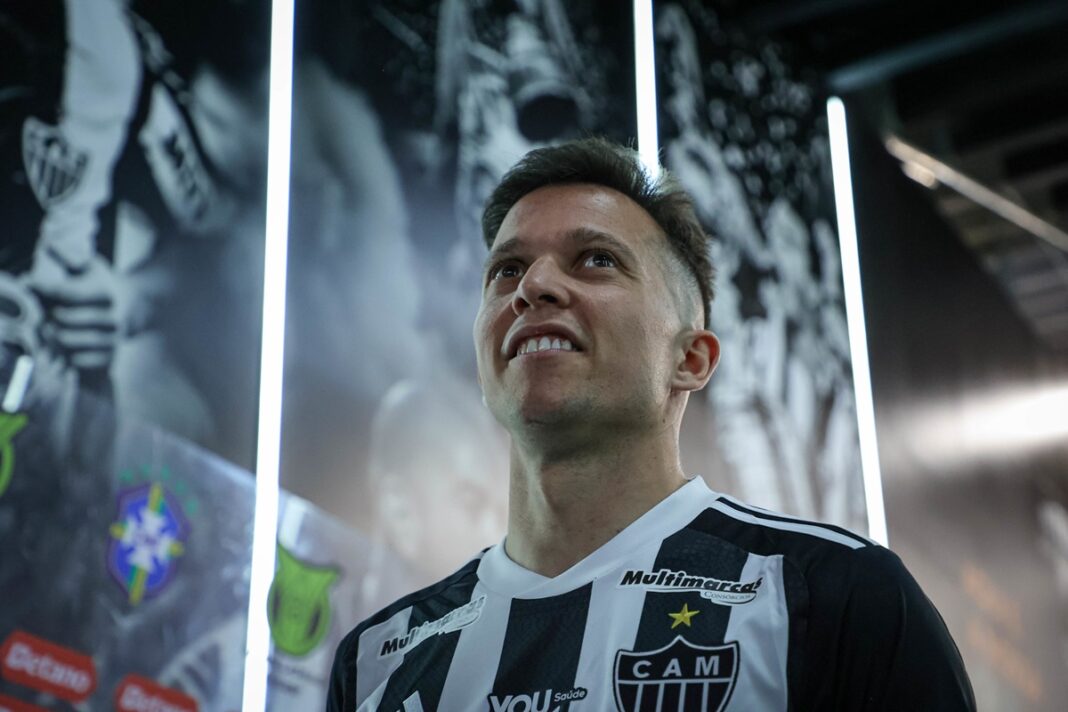 atletico-mg-vive-expectativa-por-estreia-de-bernard-contra-o-juventude