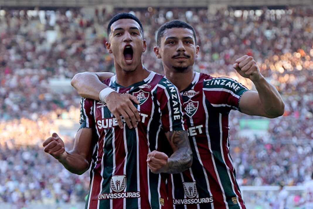 brasileirao:-fluminense-vence-e-fica-a-1-ponto-de-sair-do-z-4