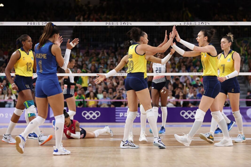 brasil-bate-republica-dominicana-e-vai-para-semi-no-volei-feminino