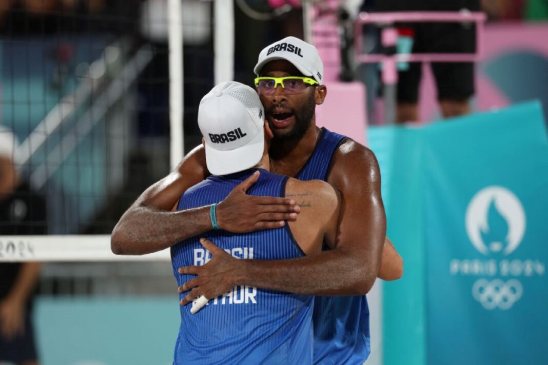 volei-de-praia:-evandro-e-arthur-caem-nas-quartas-para-dupla-sueca
