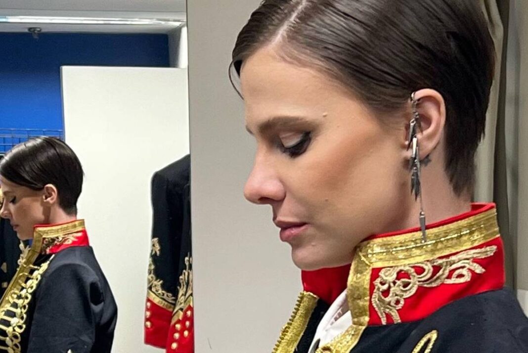 ex-paquita-diz-que-esperou-20-anos-para-assumir-bissexualidade