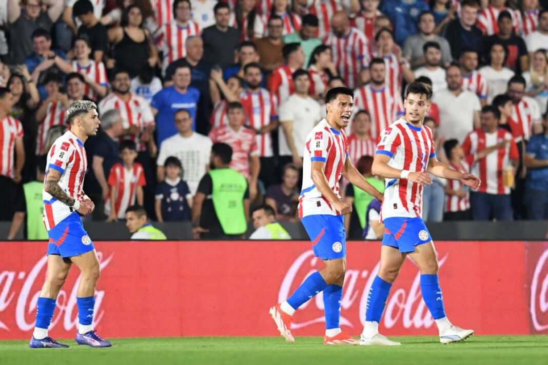 eliminatorias:-em-assuncao,-brasil-perde-para-o-paraguai-apos-16-anos