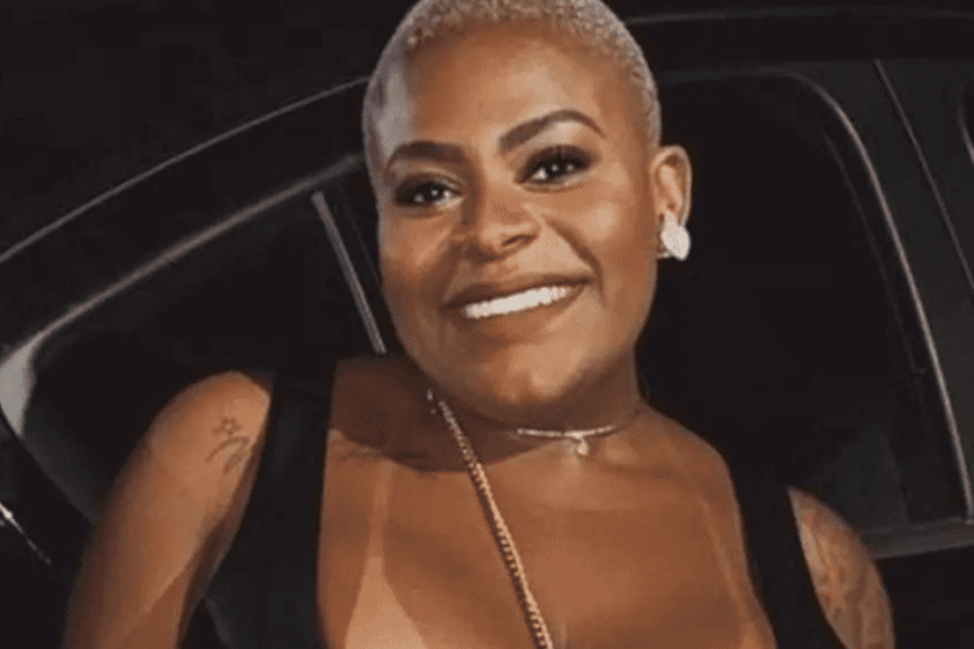video:-jojo-todynho-mostra-municoes-que-cairam-em-seu-quintal