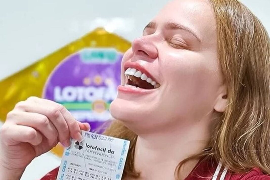 ex-bbb-paulinha-leite-ganha-premio-milionario-na-loteria-pela-4a-vez