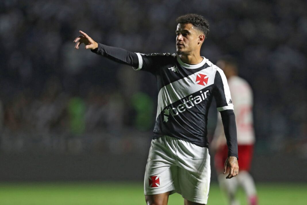 mesmo-recuperado,-coutinho-pode-desfalcar-o-vasco-contra-o-flamengo