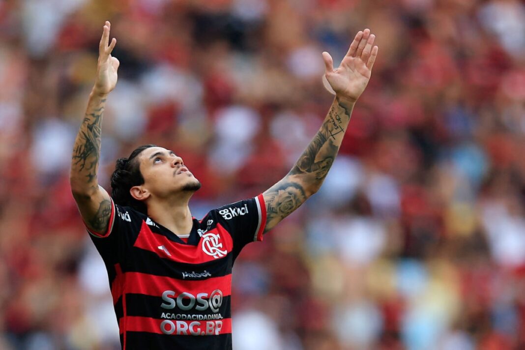 tite-comenta-sobre-como-adaptar-o-estilo-de-jogo-do-flamengo-sem-pedro