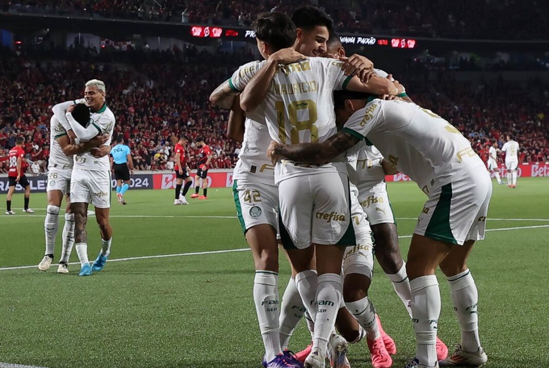 mirando-a-lideranca,-palmeiras-encara-o-criciuma-antes-de-jogo-no-df