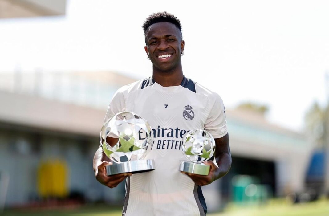 vini-jr.-recebe-premio-de-melhor-jogador-da-champions-league-de-23/24