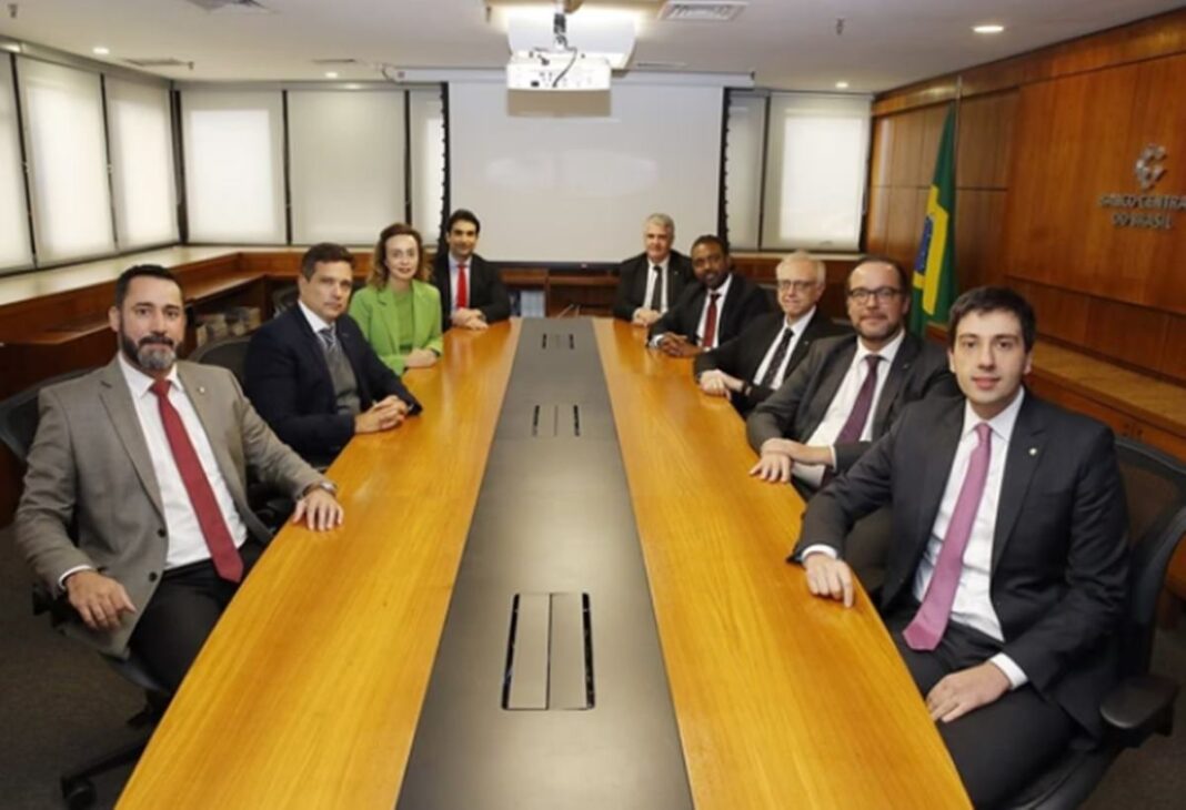 bc-justifica-alta-da-selic-como-“convergencia-da-inflacao-a-meta”