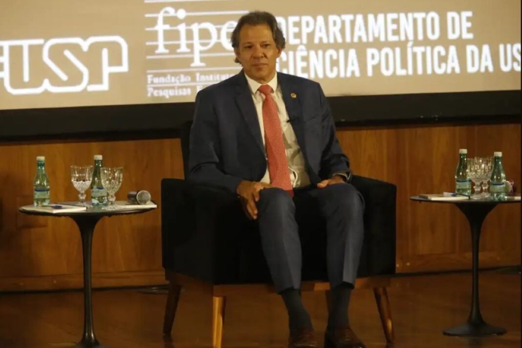 haddad-defende-pe-de-meia-universitario:-“sai-mais-barato”