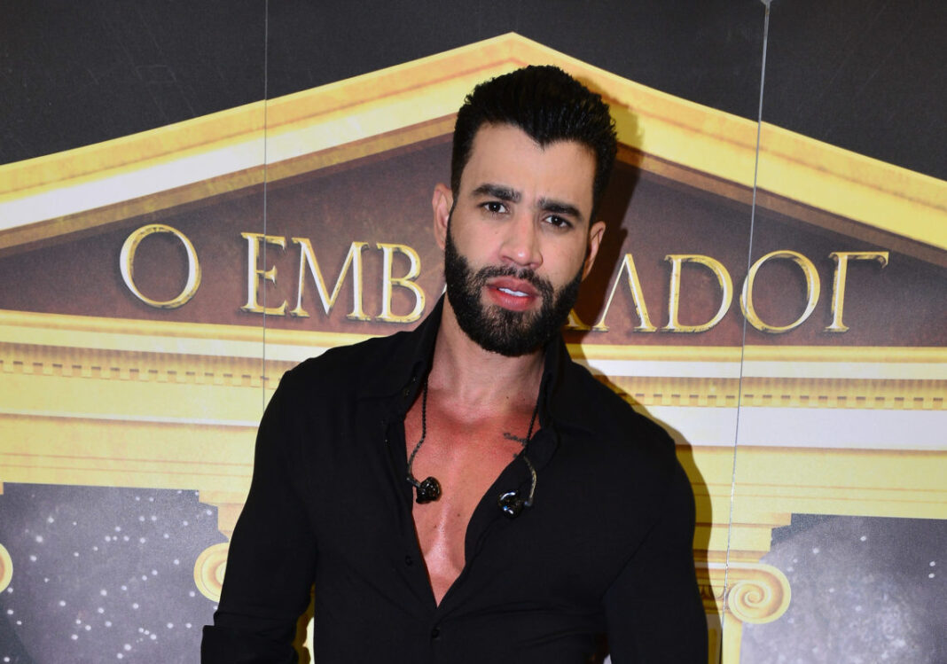 gusttavo-lima-convoca-encontro-com-fas-apos-ser-indiciado-pela-policia