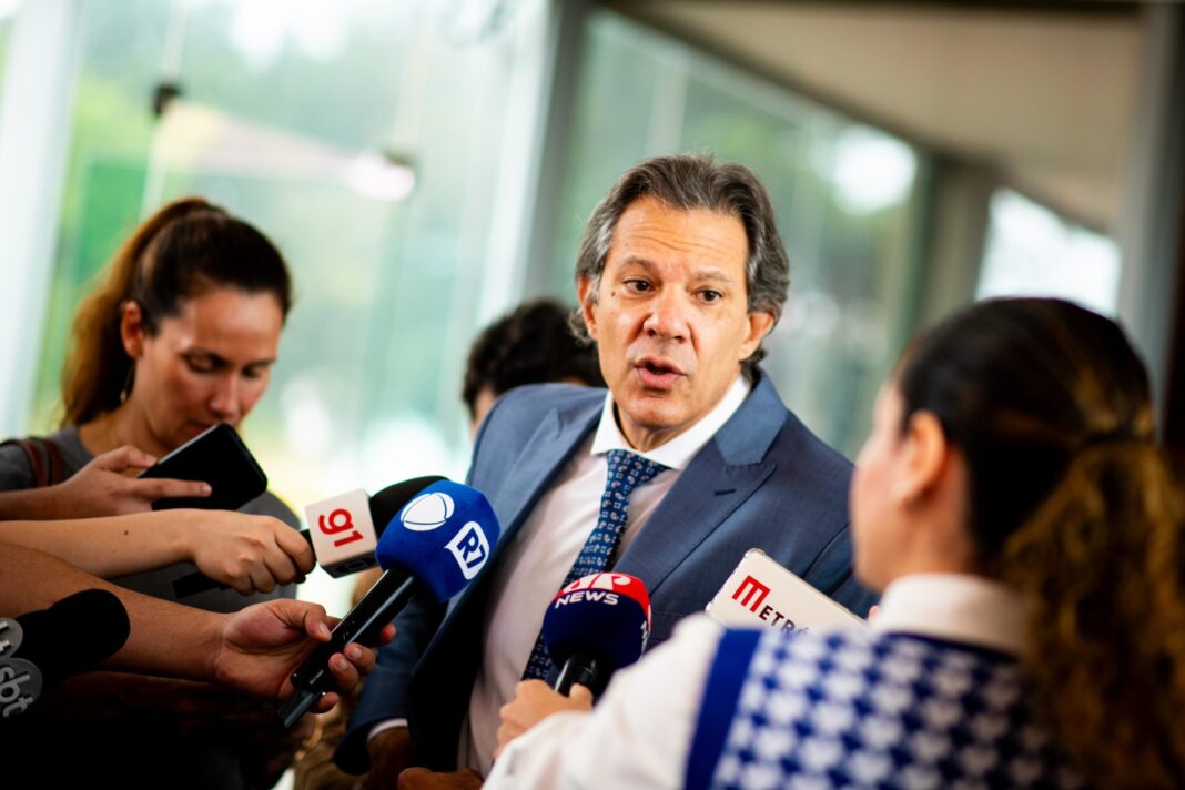 haddad-diz-que-revisao-de-gastos-vai-ser-no-montante-“suficiente”