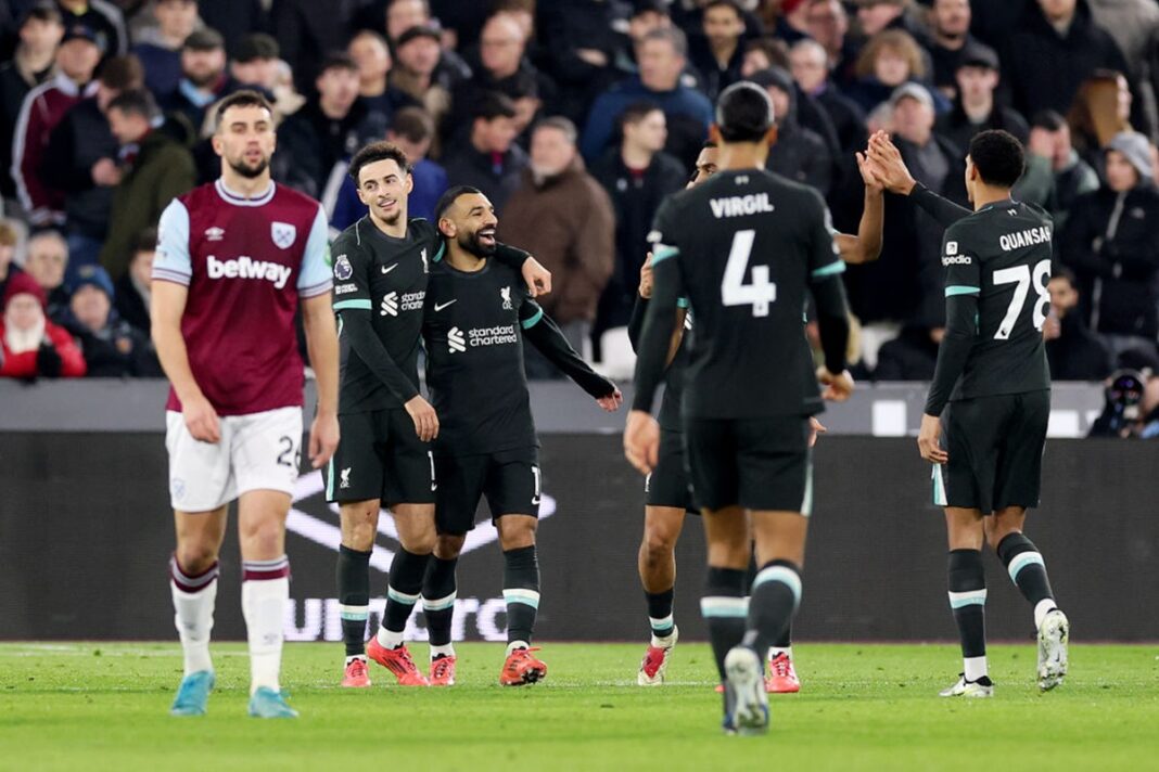 liverpool-goleia-fora-de-casa-e-segue-no-topo-da-premier-league
