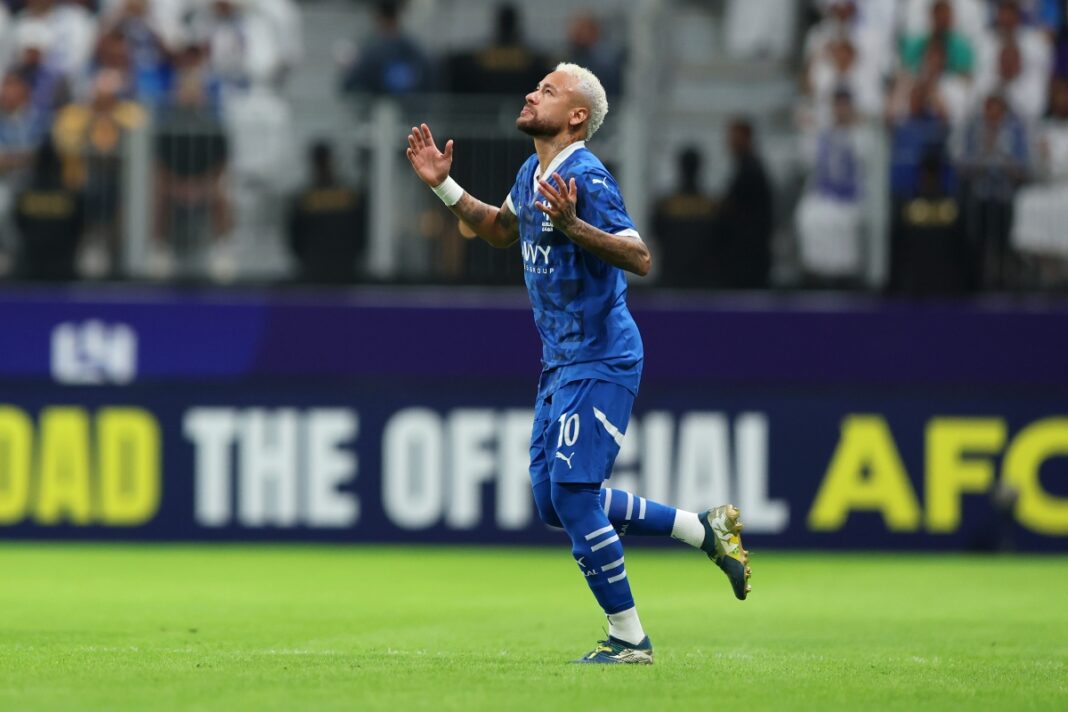 neymar-volta-aos-gramados-e-marca-em-amistoso-do-al-hilal
