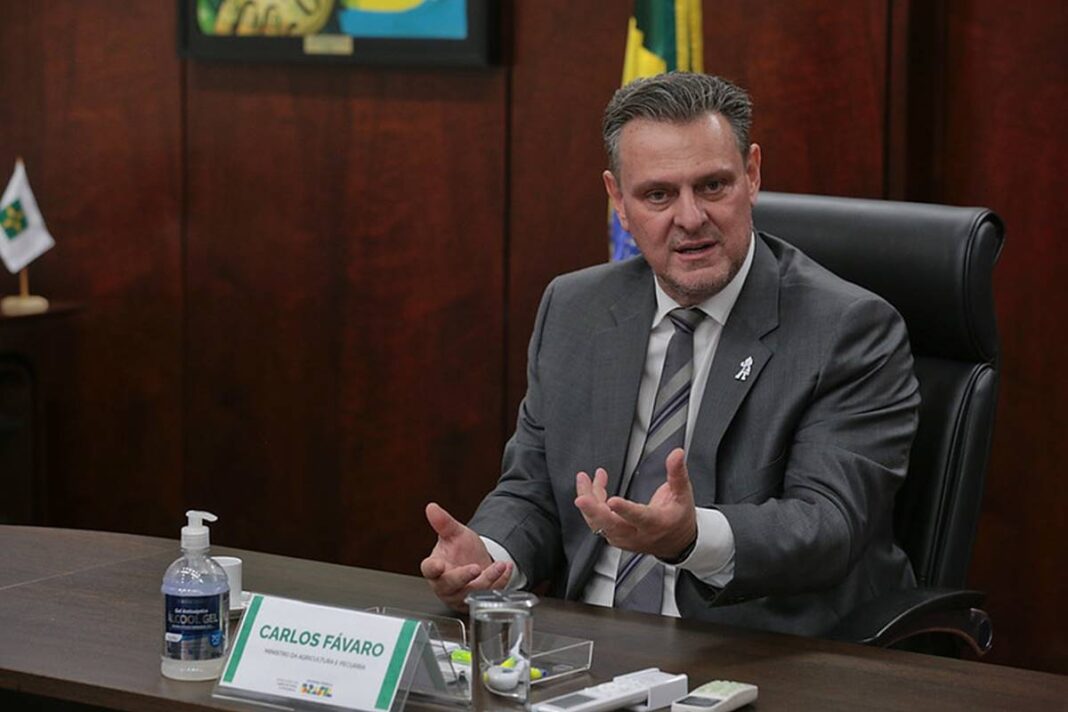 “nao-vai-ter-pirotecnia”,-diz-ministro-favaro-sobre-baratear-alimentos