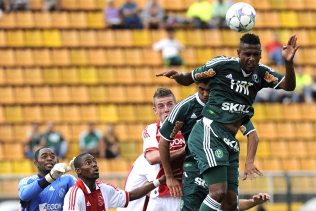 video:-ex-palmeiras-faz-gol-contra-bizarro-no-campeonato-pernambucano